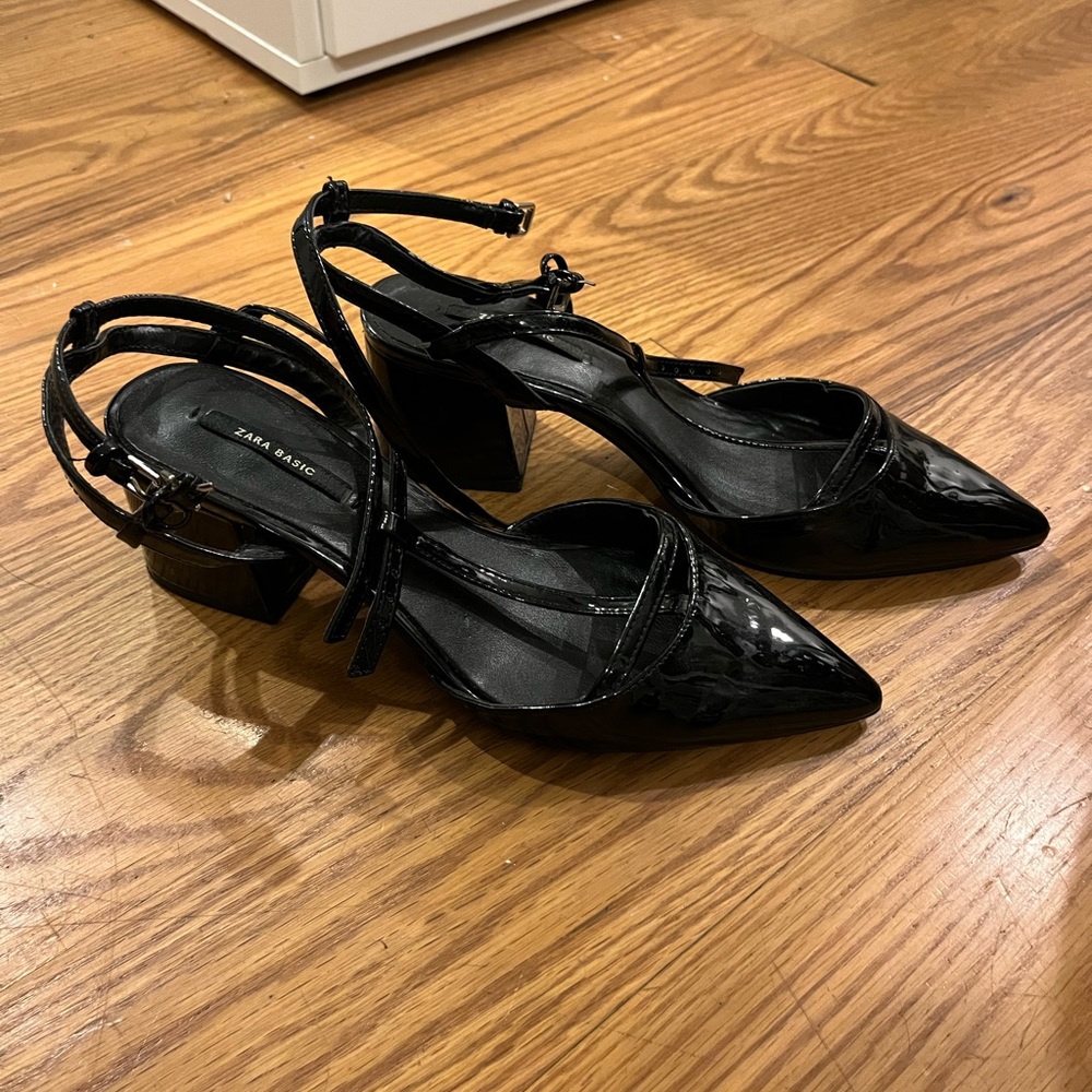 Zara pointed toe block heeled sandals